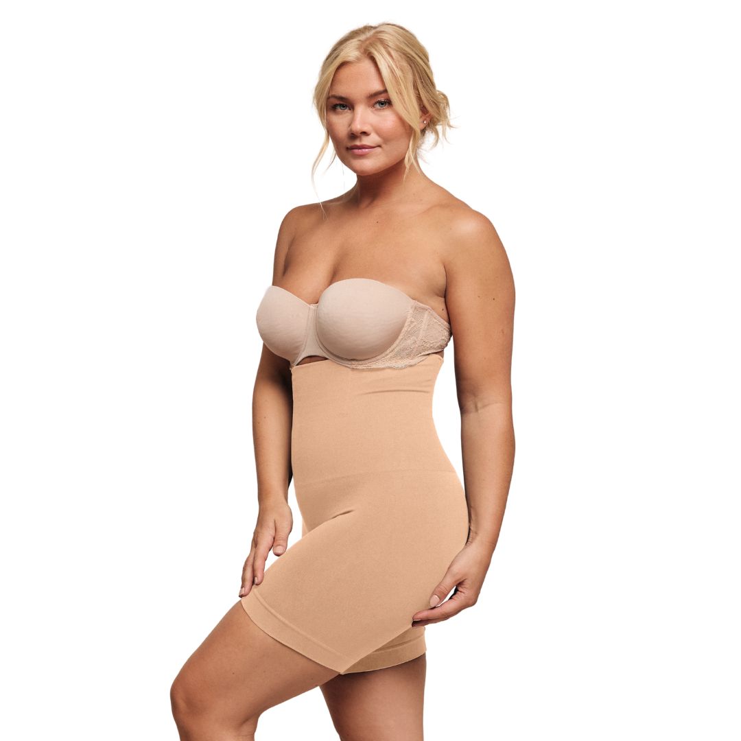 SHAPESSE High Shaping Short – Seamless Shapewear for All-Day Comfort –  CurvesWear