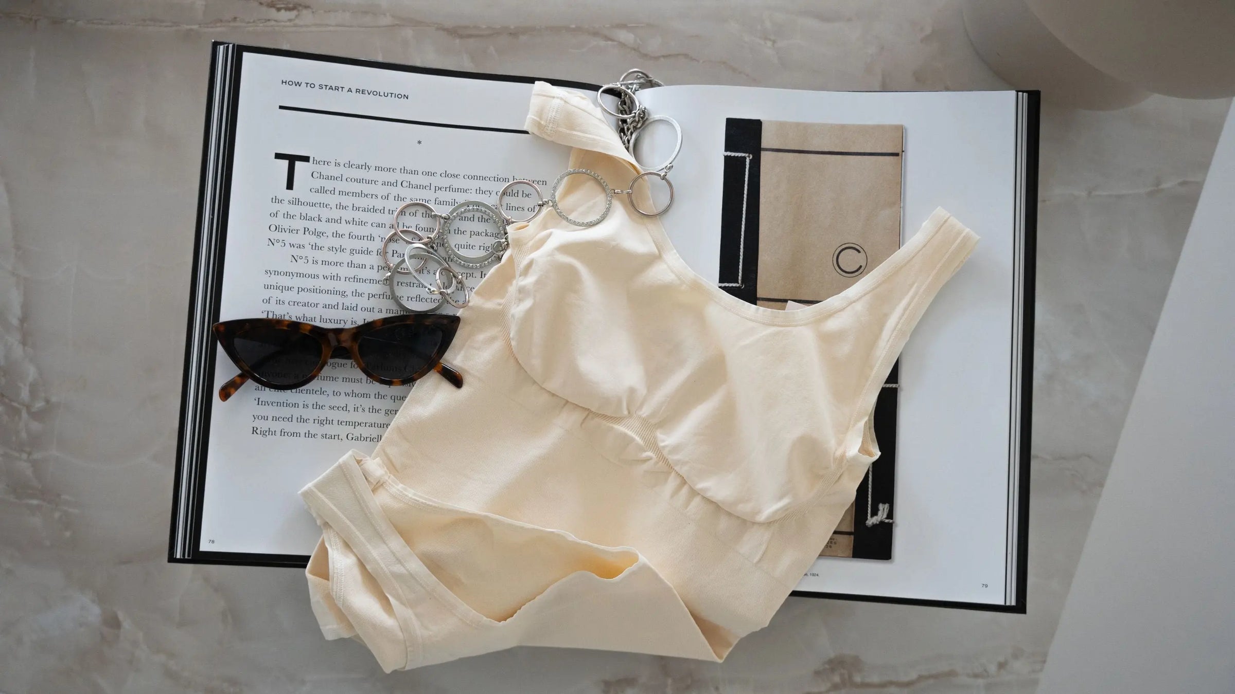 SHAPESSE CurvesWear