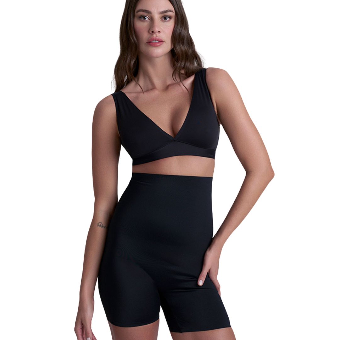 invisible high waist short bye bra black front