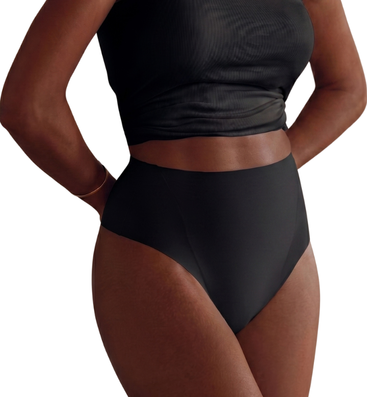 perfect curves tanga black