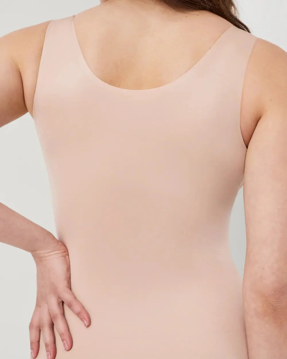 SPANX Thinstincts 2.0 Tank ✔ Target shaping