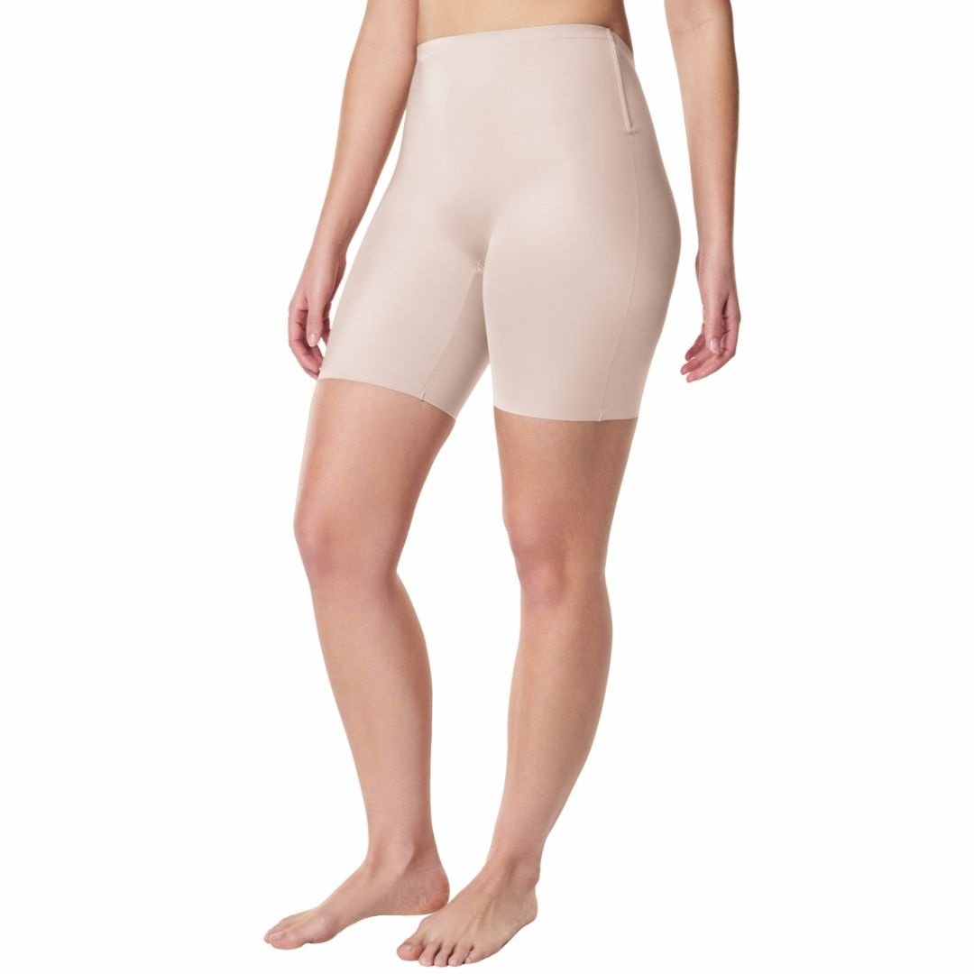 SPANXshape Low Back Shaping Short - Invisible, Sculpting & Secure CurvesWear SPANXshape Low Back Shaping Short - Invisible, Sculpting & Secure CurvesWear